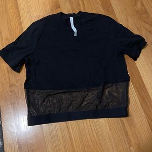 Lululemon workout top